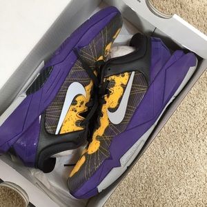 nike kobe 7 kids purple